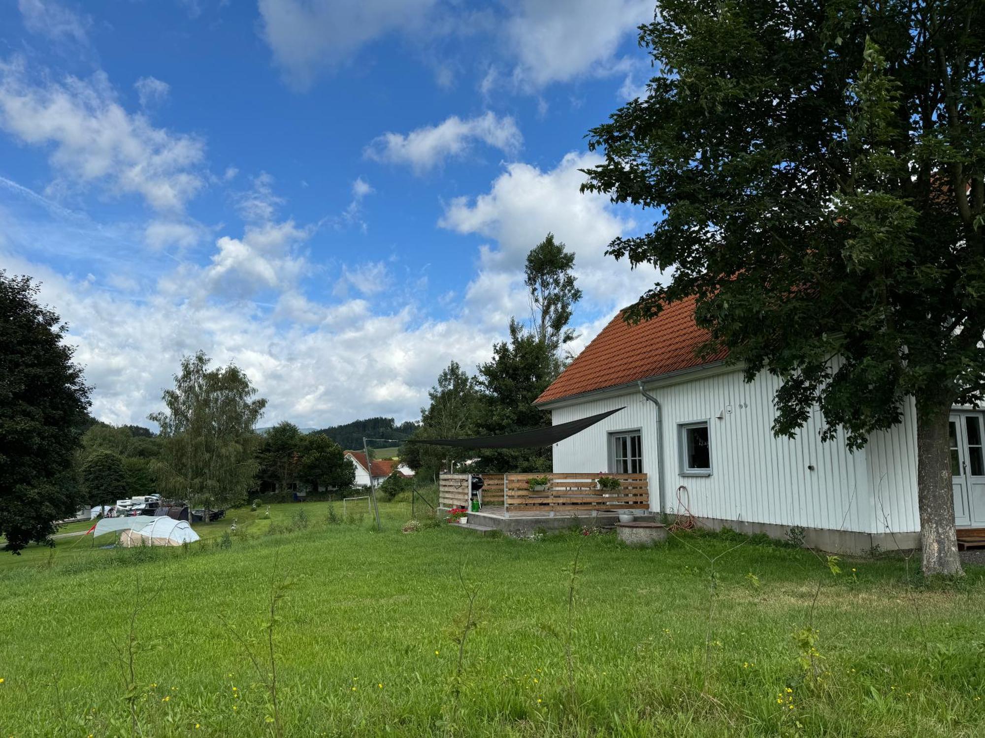 Camphouse Villa Chvalsiny Luaran gambar